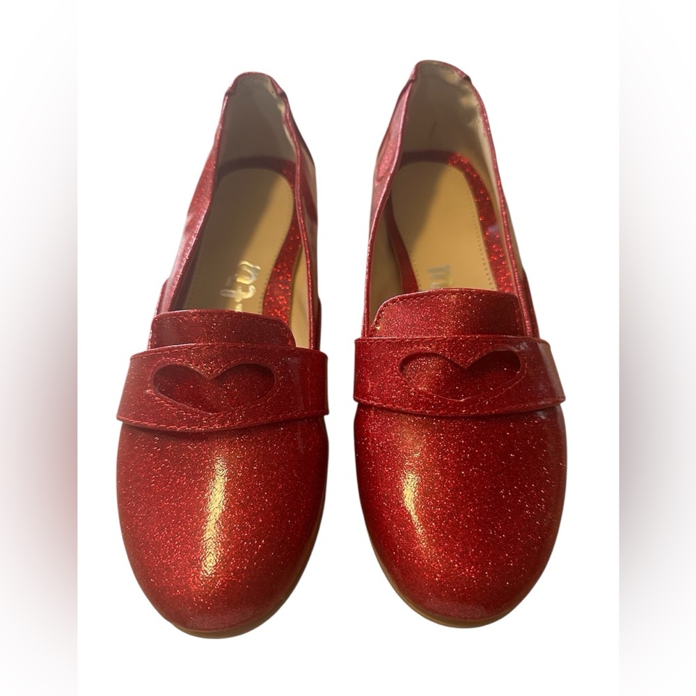 Sparkling‎ Red Flats with Glitter Finish